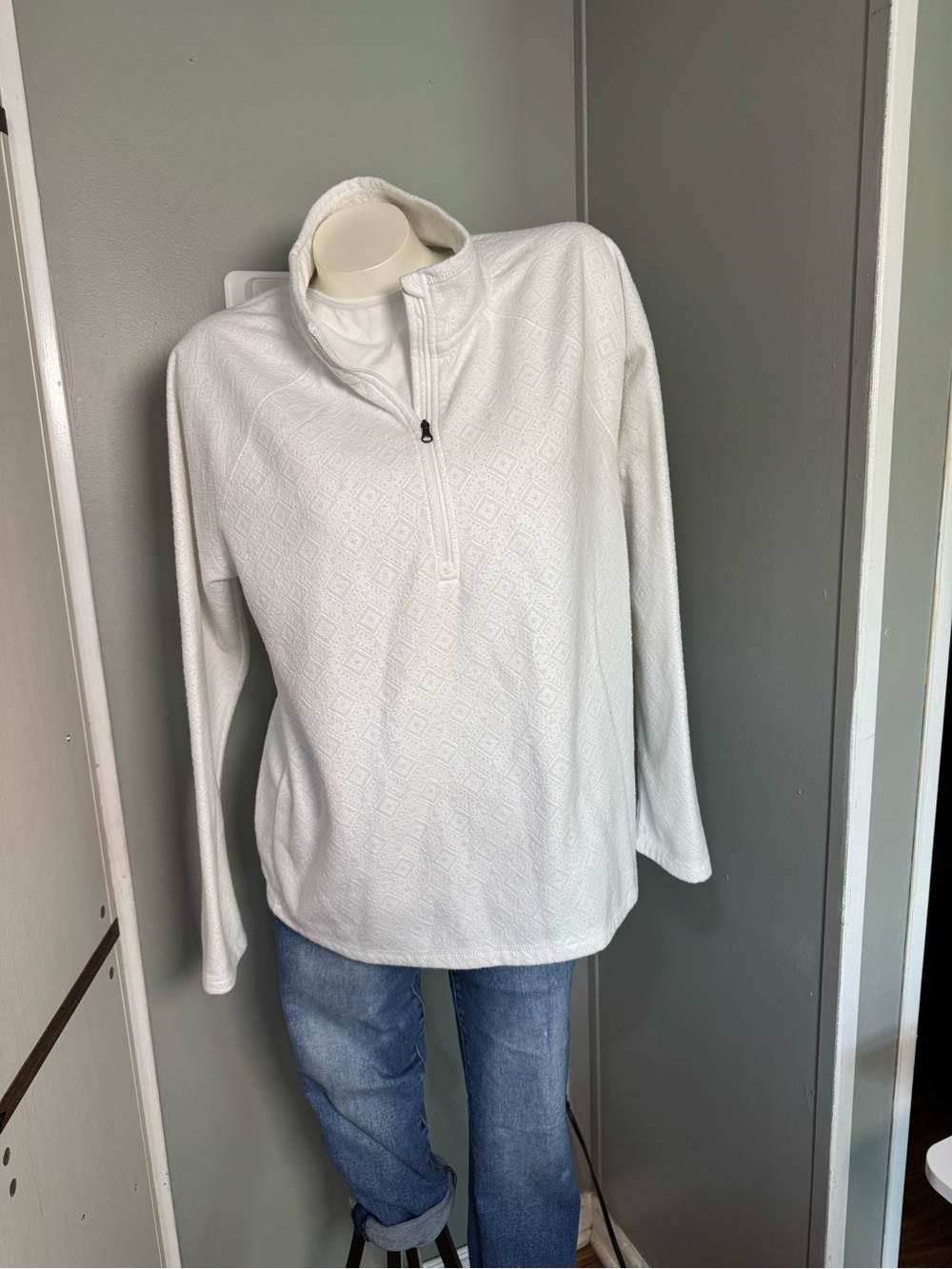 Eddie Bauer Women's White Quarter-Zip Pullover Top